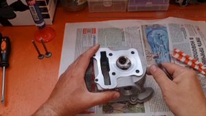 Притирка клапанов и запил каналов новой головки китайского скутера двигателя 139gmb