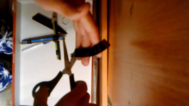 Как нужно делать арбалет из карандашей. смотреть онлайн