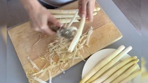 Как легко почистить и приготовить спаржу!