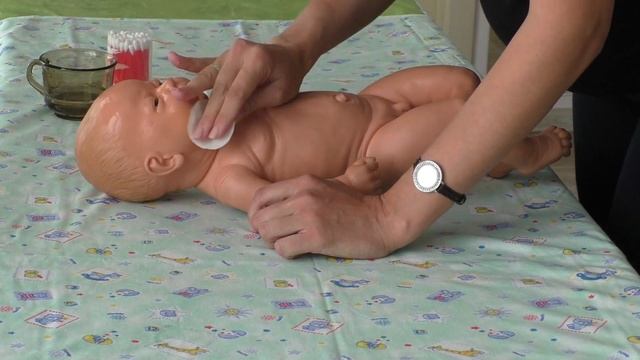 Утренний туалет новорожденного смотреть онлайн