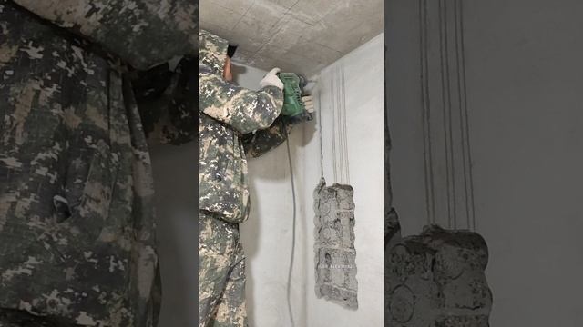 Штроба к электрощиту.mp4