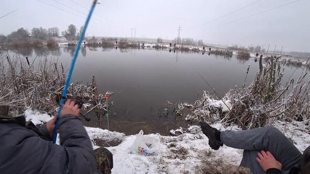 ОТКРЫЛ СЕЗОН 2021||ЗИМНЯЯ РЫБАЛКА НА ЛЕТНЮЮ СНАСТЬ||РЫБАЛКА НА ПОПЛАВОК