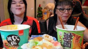 Мукбанг | Огненная китайская лапша и чипсы | Обжор Асмр