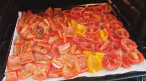 Вяленые помидоры со сладким перцем в духовке.Настоящий гастрономический шедевр!