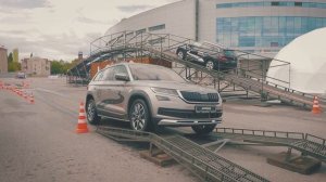 Мощность или крутящий момент? Что важнее на треке, а что в городе? Учимся читать график двигателя.