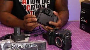 Lumix GH5 M2 Unboxing