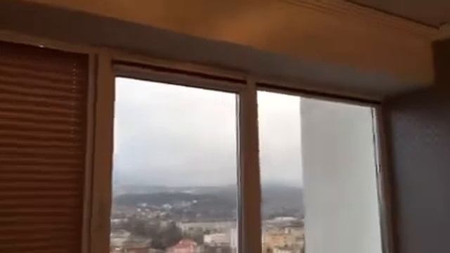 Жалюзи плиссе на пластиковом окне в девяти этажке смотреть онлайн