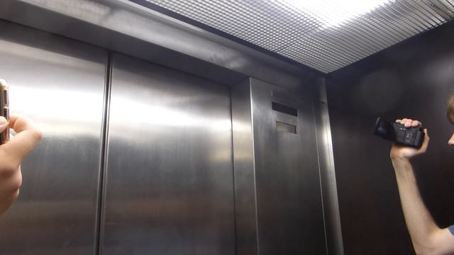 (4 Cameras) Dover Hydraulic Elevator At Comfort Inn Dallas Park Central смотреть онлайн