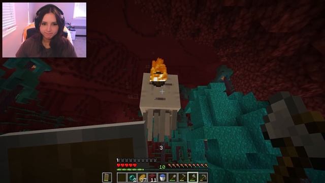 Minecraft But I Shapeshift Every 30 Seconds...