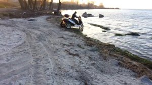 Скутер трехколесный