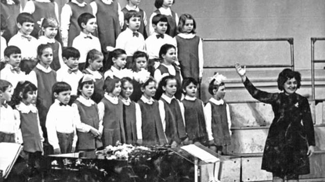 Р. Бойко "Июнь", солистка - Лена Чаброва смотреть онлайн