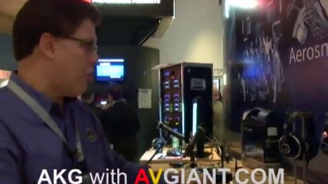 AKG Headphones K701 new 2008 at NAMM w/ AVGIANT смотреть онлайн