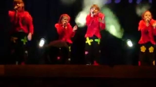 "ПЕСЕНКА"поздравляет"Черную шляпу" с юбилеем смотреть онлайн