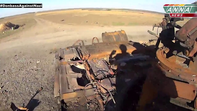 ДНР. Старобешево. Уничтоженная бронетехника боевиков хунты. 22.09.2014