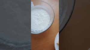 Я налил желе жидкое