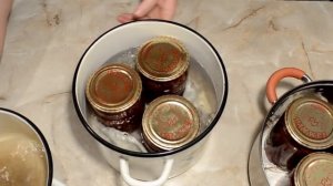 МАЛИНА в собственном соку! Простой способ заготовки малины на зиму.