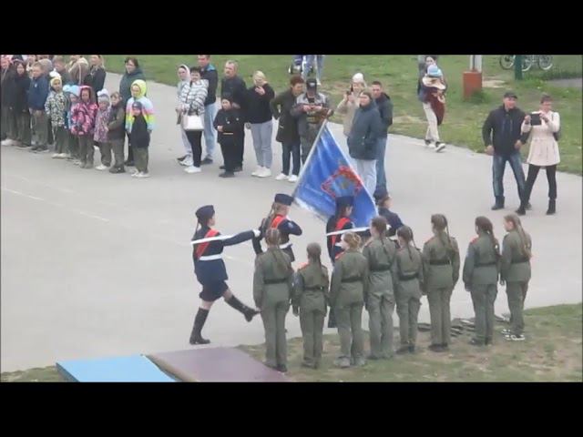 Школьный вальс  - поёт Мария Пахоменко