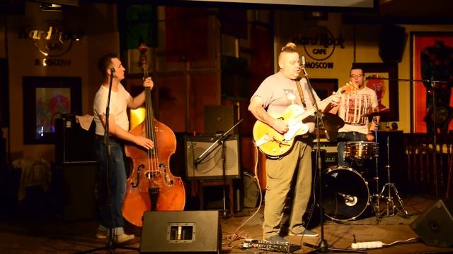 Hot Bubblegum - Baby Please Don't Go (2016.08.11) смотреть онлайн