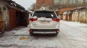 LED лампа левого поворотника "ДиЛаС" WY21W в Mitsubishi Outlander'3