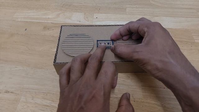 How To Make Radio From Cardboard DIY Cardboard Toys смотреть онлайн