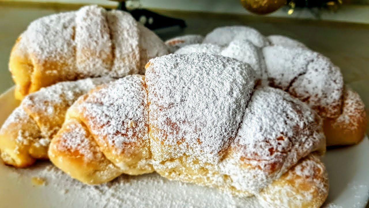 Рогалики от цыганки. Рогалики с ореховой начинкой. Рогалики дрожжевые. Gipsy Cuisine.