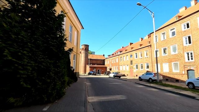 Прогулка по старинной улице в бывшем Кёнигсберге