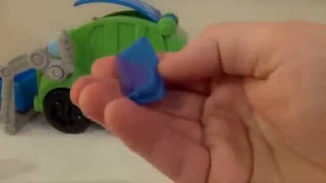 PLAY-DOH. Набор Дружелюбный Руди смотреть онлайн