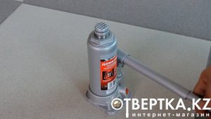 Гидравлический бутылочный домкрат MATRIX MASTER 50752