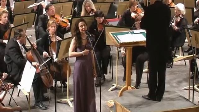 «Ты говоришь мне о любви», поёт Альбина Хрипкова смотреть онлайн