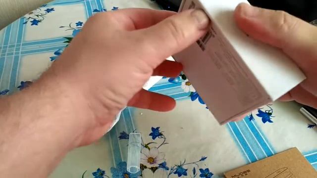 Распаковка посылки из Китая.(фитнес браслет Xiaomi mi Band 2 от магазина joinrun) смотреть онлайн