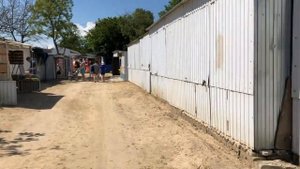 Голубицкая 06.06.22 г.- обзор пляжа, столовых и рынка в районе остановки "Бочка"..