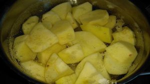 Овощной суп с морковью, баклажаном и макаронами-звездочками