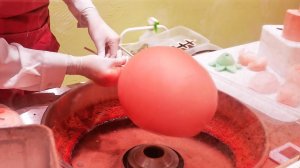 Японская уличная еда - Тигр и Горилла искусство сахарная вата Токио Япония