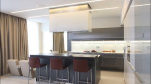 Кухни с островом.