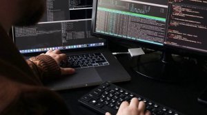 Хакер «Джокер» рассказал, что сумел взломать систему управления украинскими войсками