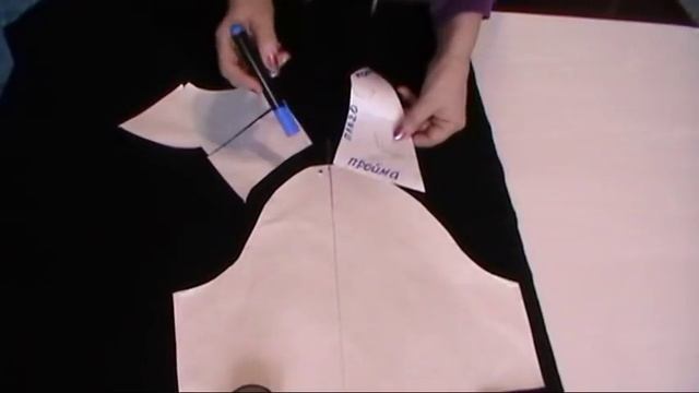 Шьём блузку с рукавами покроя реглан. Часть 1.