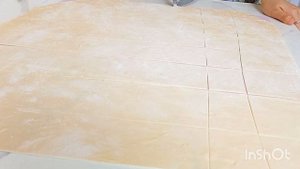 Крахмал +кипяток! Такой Способ лепки пельменей вы ищо не видели.Тесто на пельмени готовлю только та