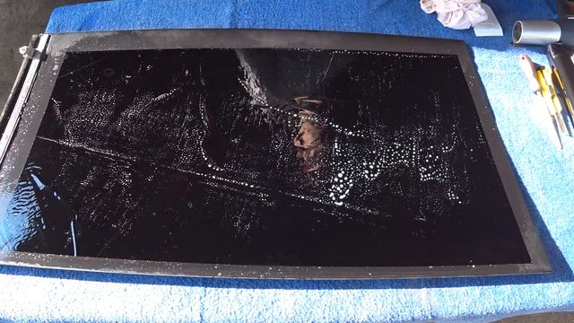 Mitsubishi Delica часть 5 чистим и шумим салон смотреть онлайн