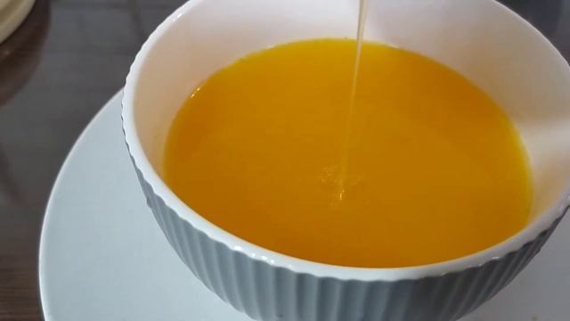 АПЕЛЬСИНОВЫЙ КУРД (заварной крем для капкейков). Очень нежный и лёгкий!
