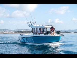 Quicksilver 705 Pilothouse кабинный катер обзор | Yachts Expert