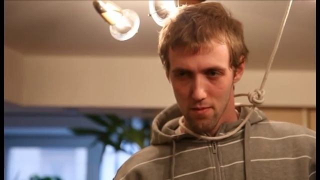Как отговорить человека вешаться?