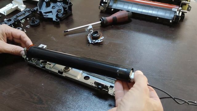 Kyocera P2235dn, M2040dn paper jam. Fuser repair. смотреть онлайн