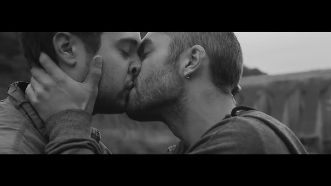 смотреть клипы о любви геев фото 15