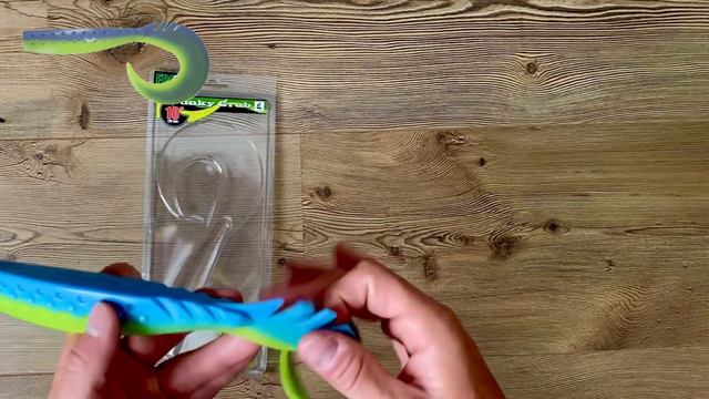 Видеообзор силиконовой приманки «Frapp funky grub» по заказу интернет-магазина «fMagazin» смотреть онлайн