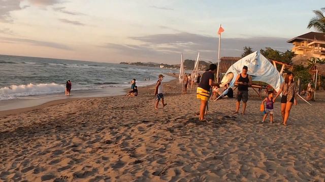 Celebrating A Simple Birthday Party With One Of My Beautiful Friend In La Union Philippines смотреть онлайн