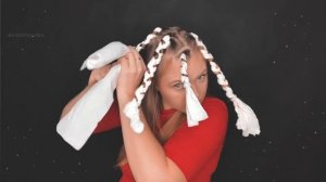 Мелкие КУДРИ-ВОЛНЫ без плойки за 7 минут. Прическа на Каждый день. Лайфхаки для волос.©LOZNITSA