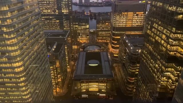 London Timelapse || One Canada Square || Canary Wharf || 4K || смотреть онлайн
