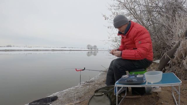 Рыбалка на фидер в марте 2022. Обитатели рек и озер объявили санкции? смотреть онлайн