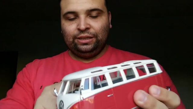 MINIATURA VOLKSWAGEN VAN "SAMBA" ESCALA 1/25 MAISTO | Muscle Car Miniaturas смотреть онлайн