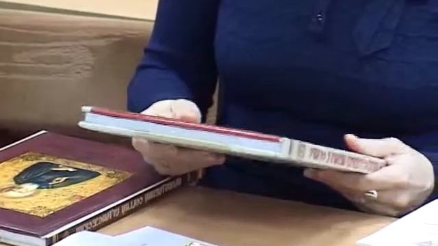 Передачи ценных книг в центральную библиотеку смотреть онлайн